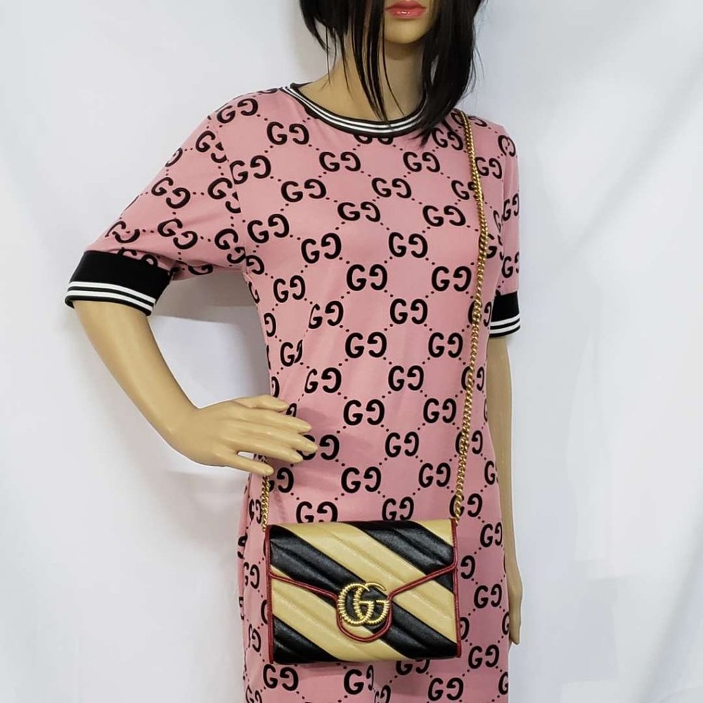 Gucci Marmont Bicolor Wallet onChain Crossbody Bag - Picture 14 of 14